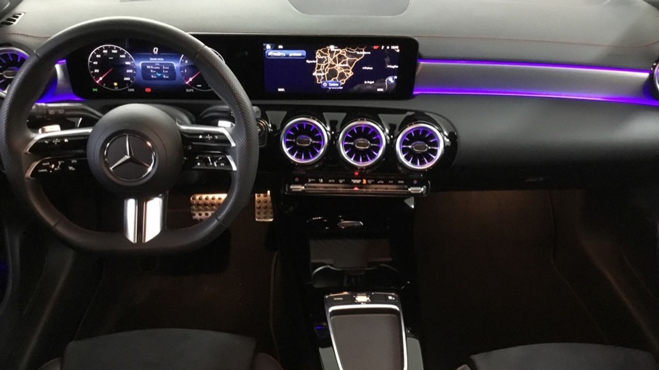mercedes-cla-cla-200-shooting-brake-imagen-7