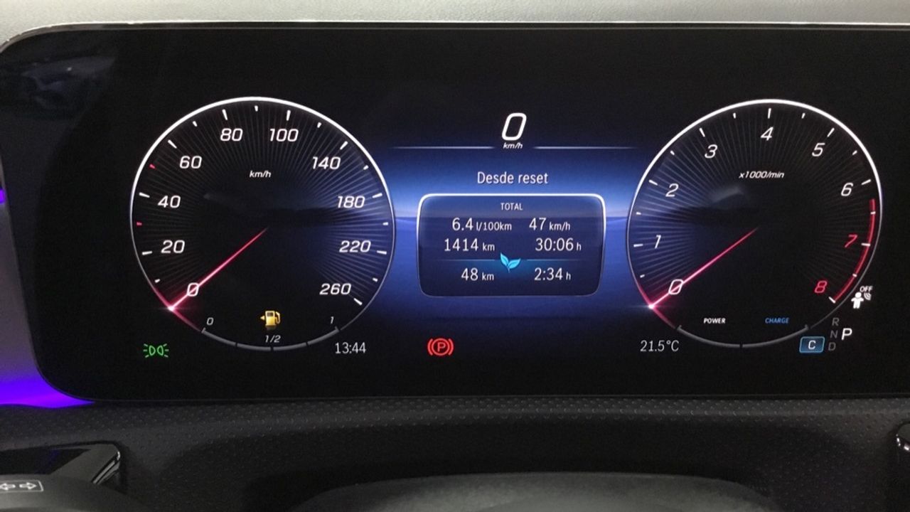 mercedes-cla-cla-200-shooting-brake-imagen-17
