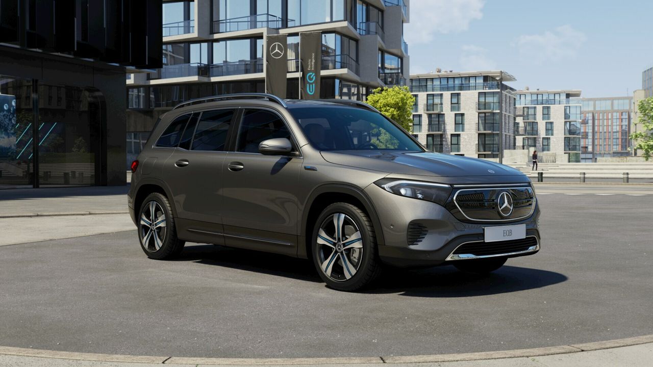 mercedes eqb 2024 / foto grande (3)