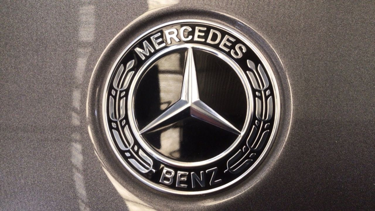 mercedes-eqa-250+-imagen-12