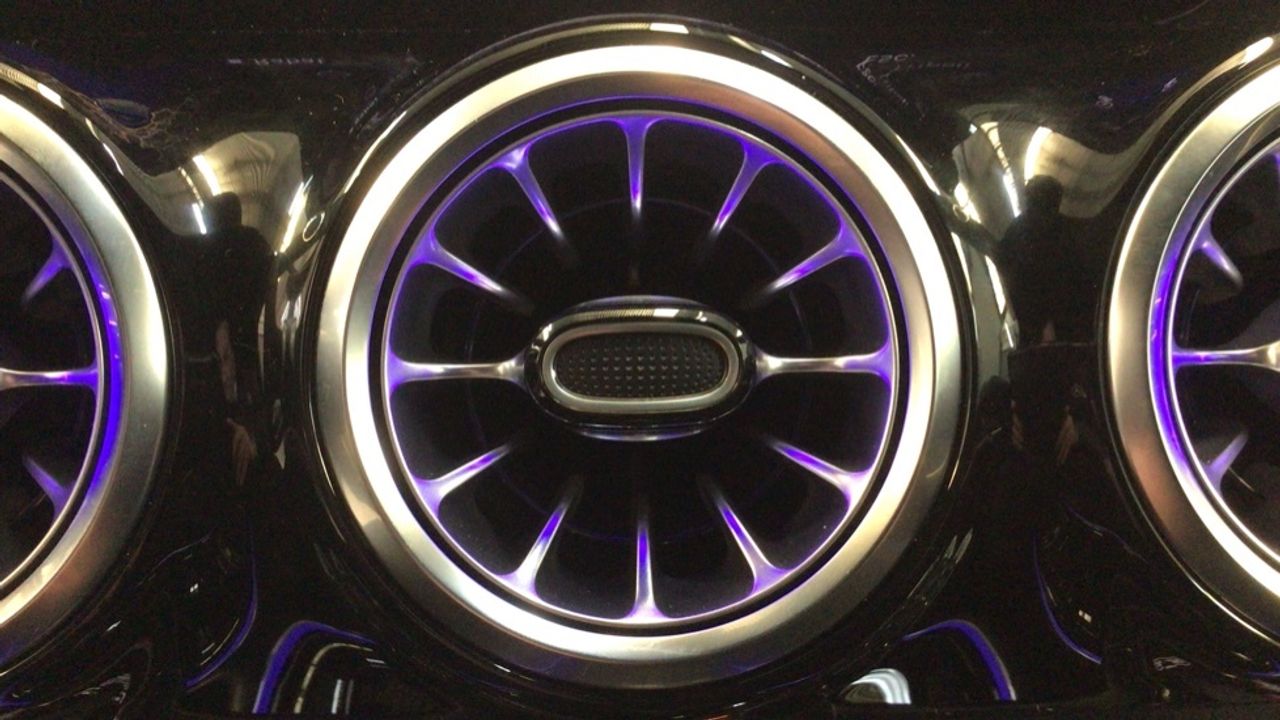 mercedes-eqa-250+-imagen-20