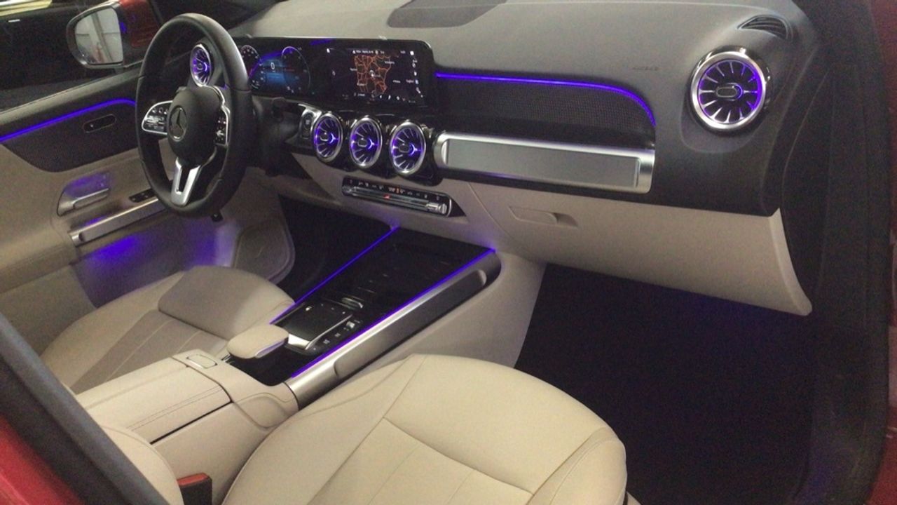 mercedes-eqb-eqb-350-4matic-imagen-9