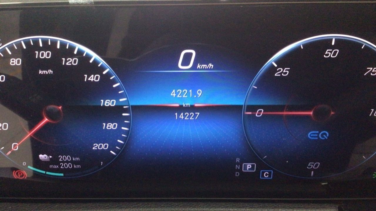 mercedes-eqb-eqb-350-4matic-imagen-25