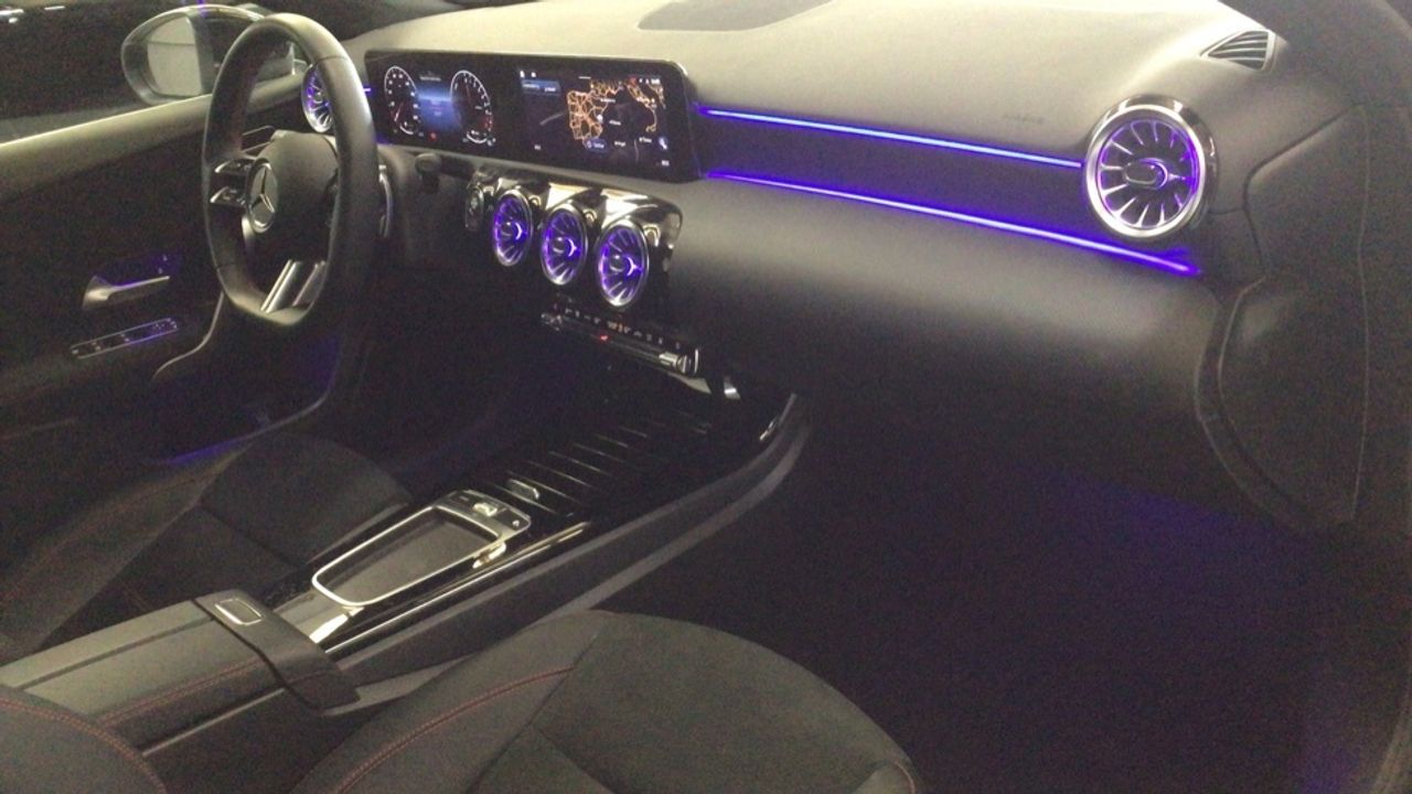mercedes-clase-a-a-250-e-imagen-9