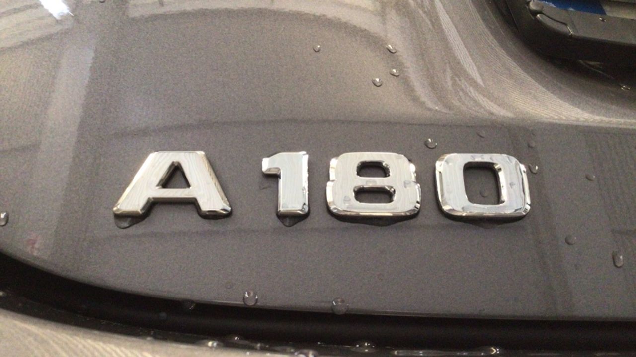 mercedes-clase-a-a-180-sedan-imagen-11