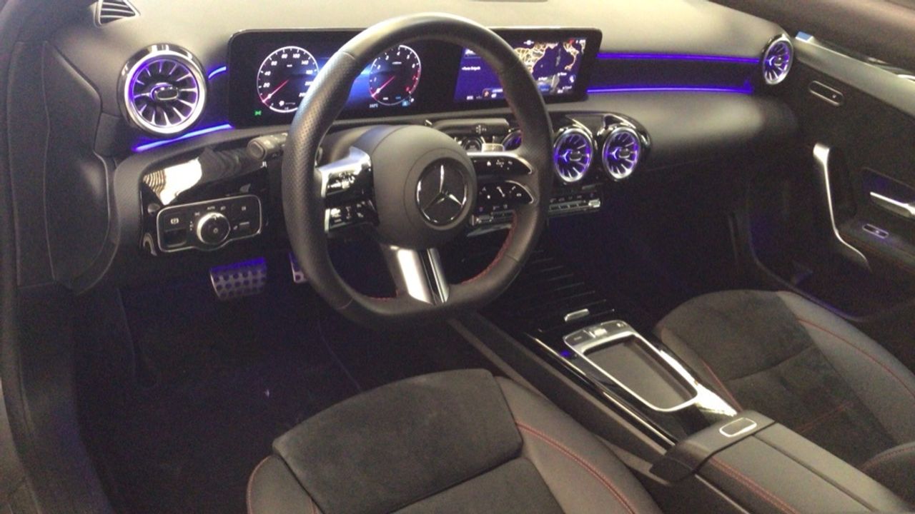 mercedes-clase-a-a-180-sedan-imagen-5