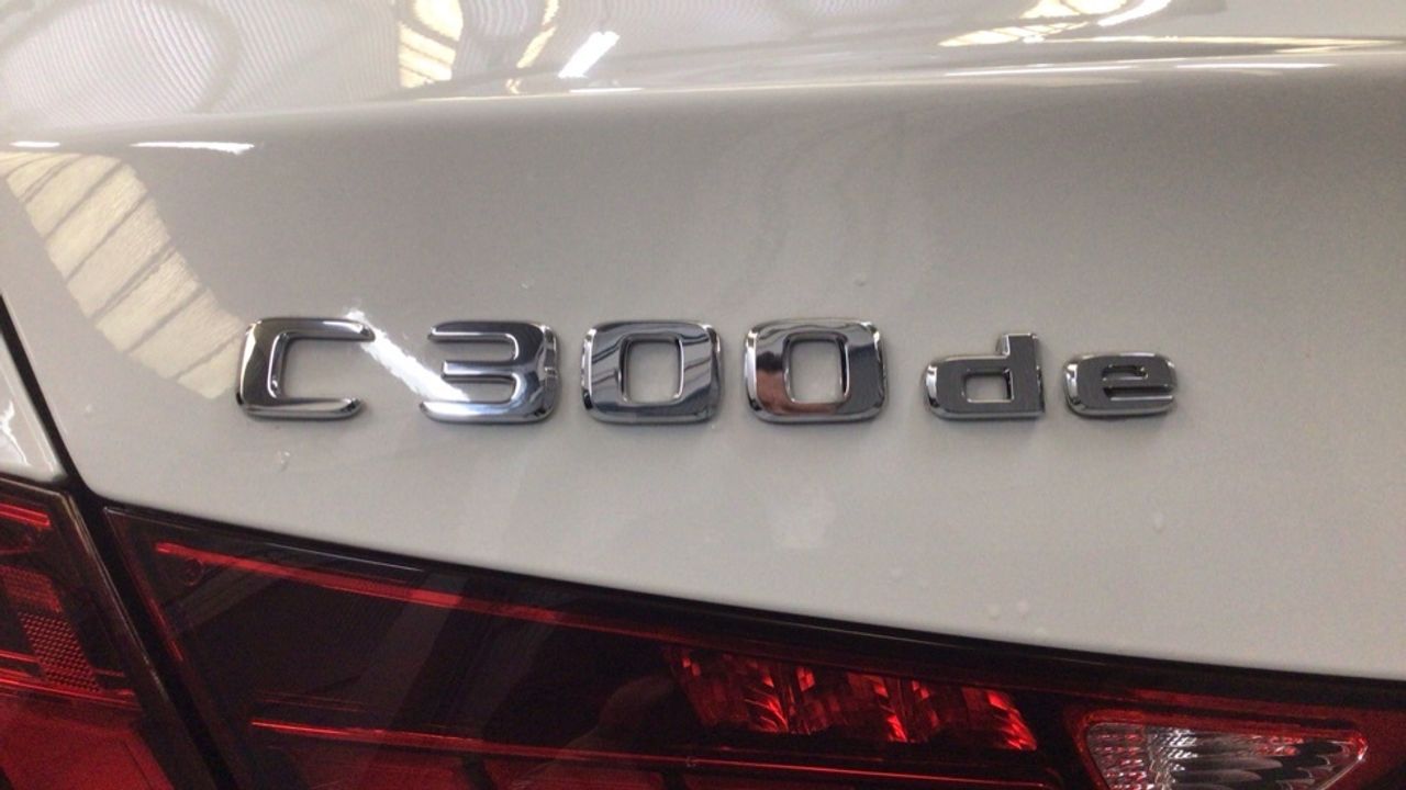 mercedes-clase-c-c-300-d-e-imagen-11