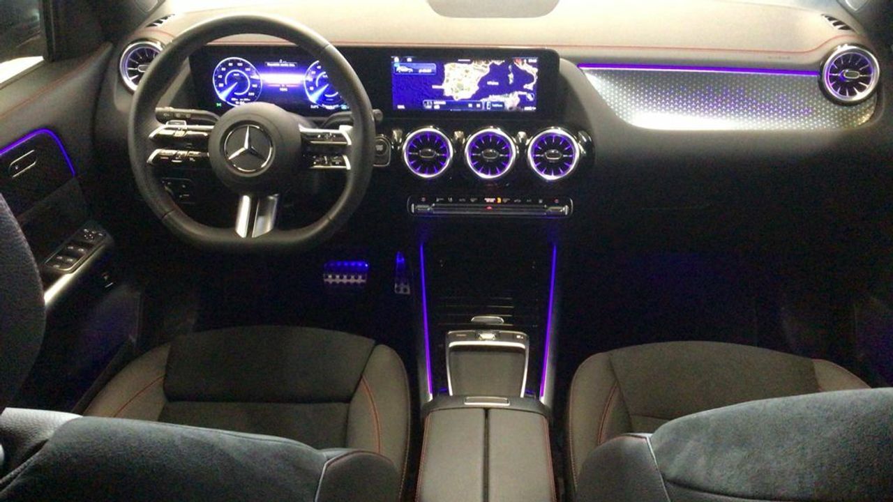 mercedes-eqa-250+-imagen-7