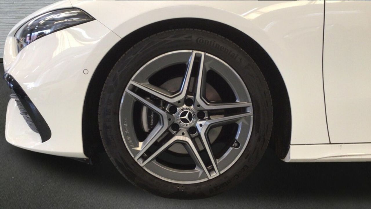mercedes-clase-a-a-200-sedan-imagen-4