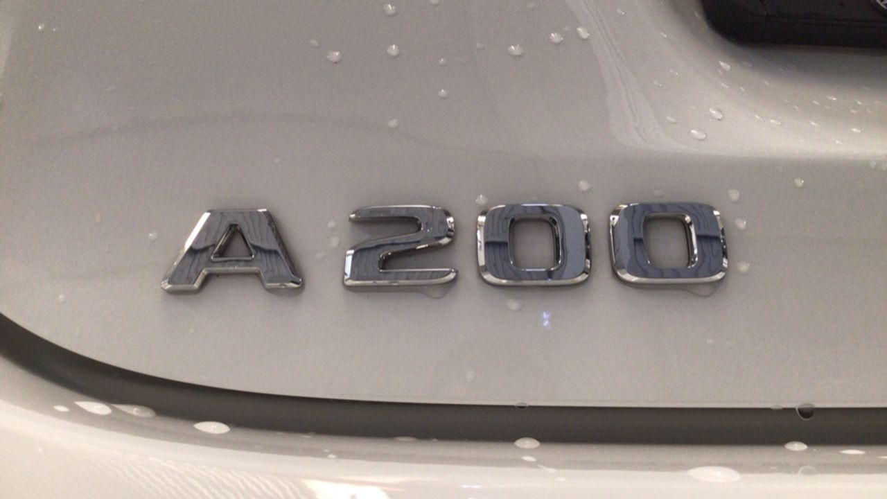 mercedes-clase-a-a-200-sedan-imagen-11