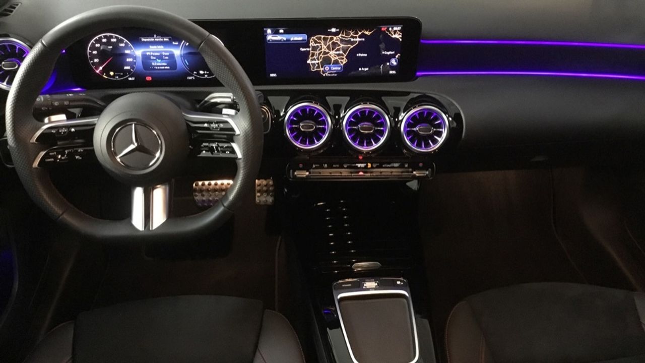 mercedes-clase-a-a-250-e-sedan-imagen-7