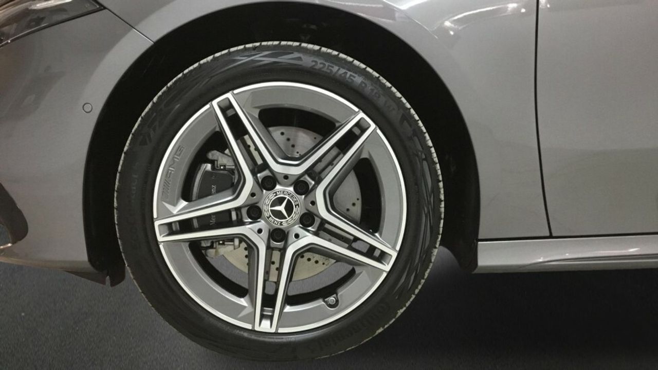 mercedes-clase-a-a-250-e-sedan-imagen-4