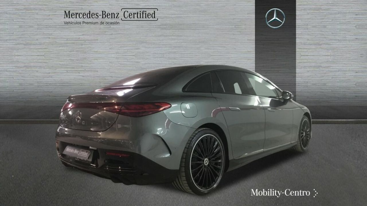 mercedes eqe 2024 / foto grande (2)