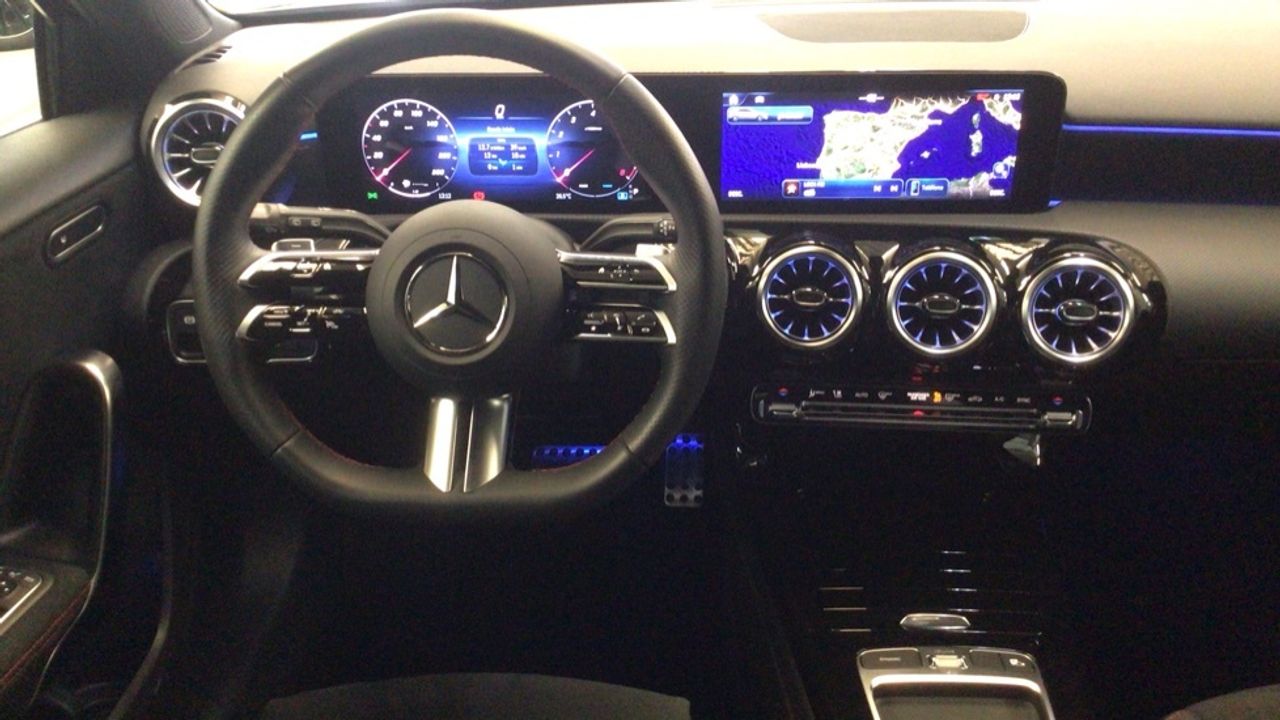 mercedes-clase-a-a-180-sedan-imagen-8