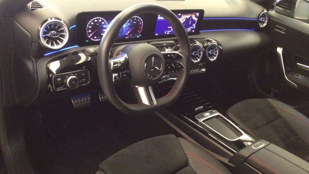 mercedes-clase-a-a-180-sedan-imagen-5
