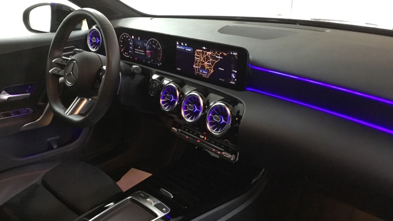 mercedes-clase-a-a-180-sedan-imagen-9