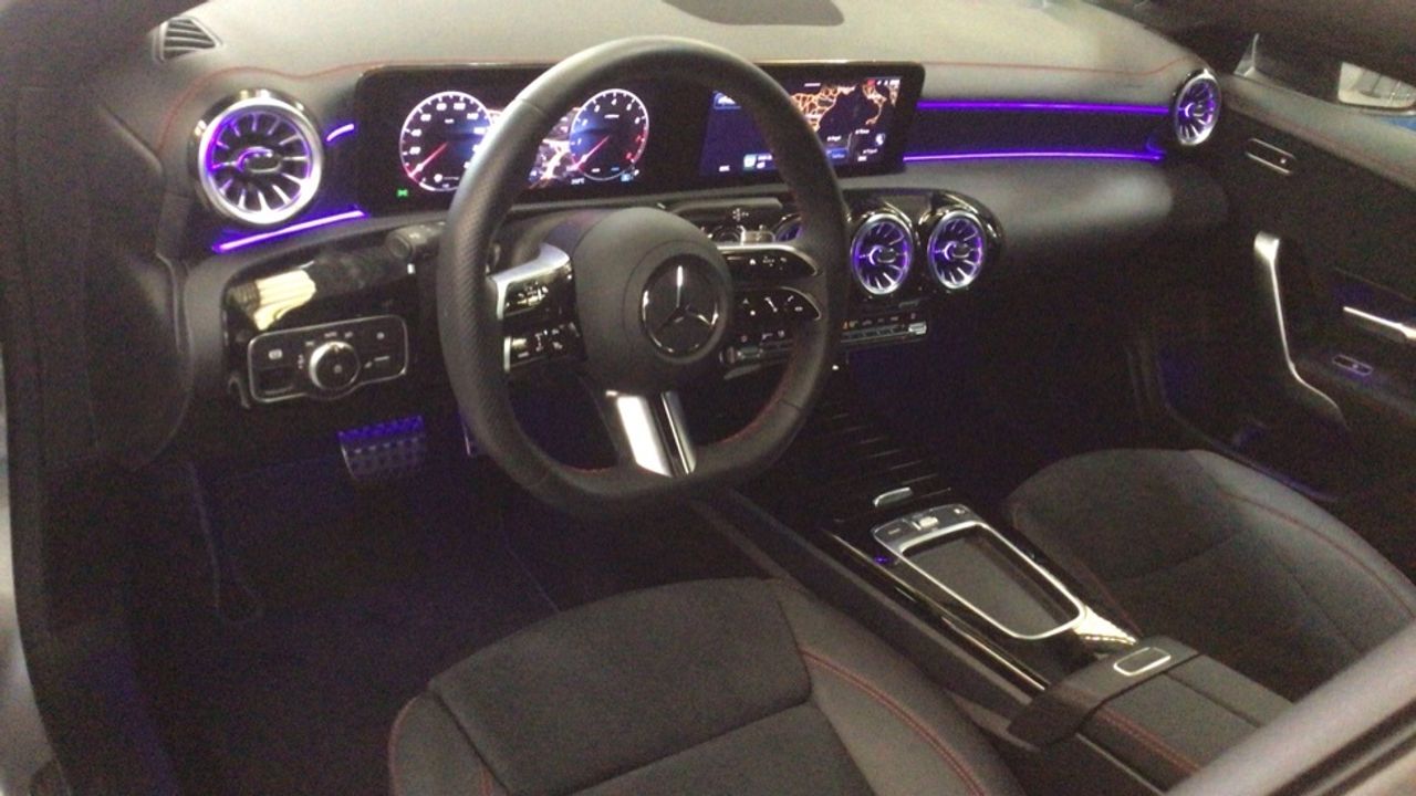 mercedes-benz-clase-cla-200-amg-line-euro-6d-imagen-5