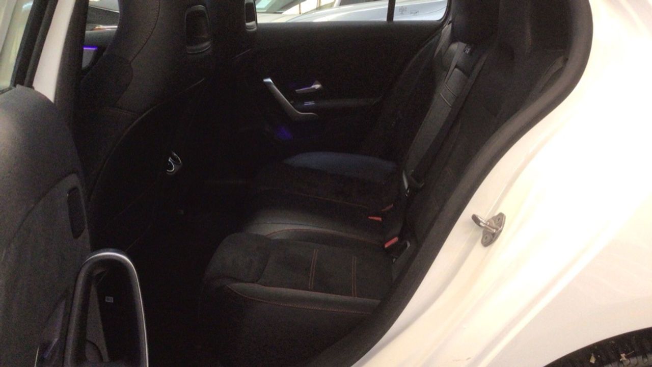 mercedes-clase-a-sedan-a-250-e-imagen-10