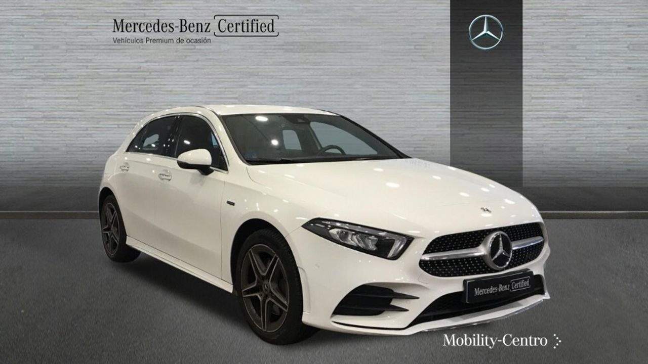 mercedes clase a 2021 / foto grande (3)