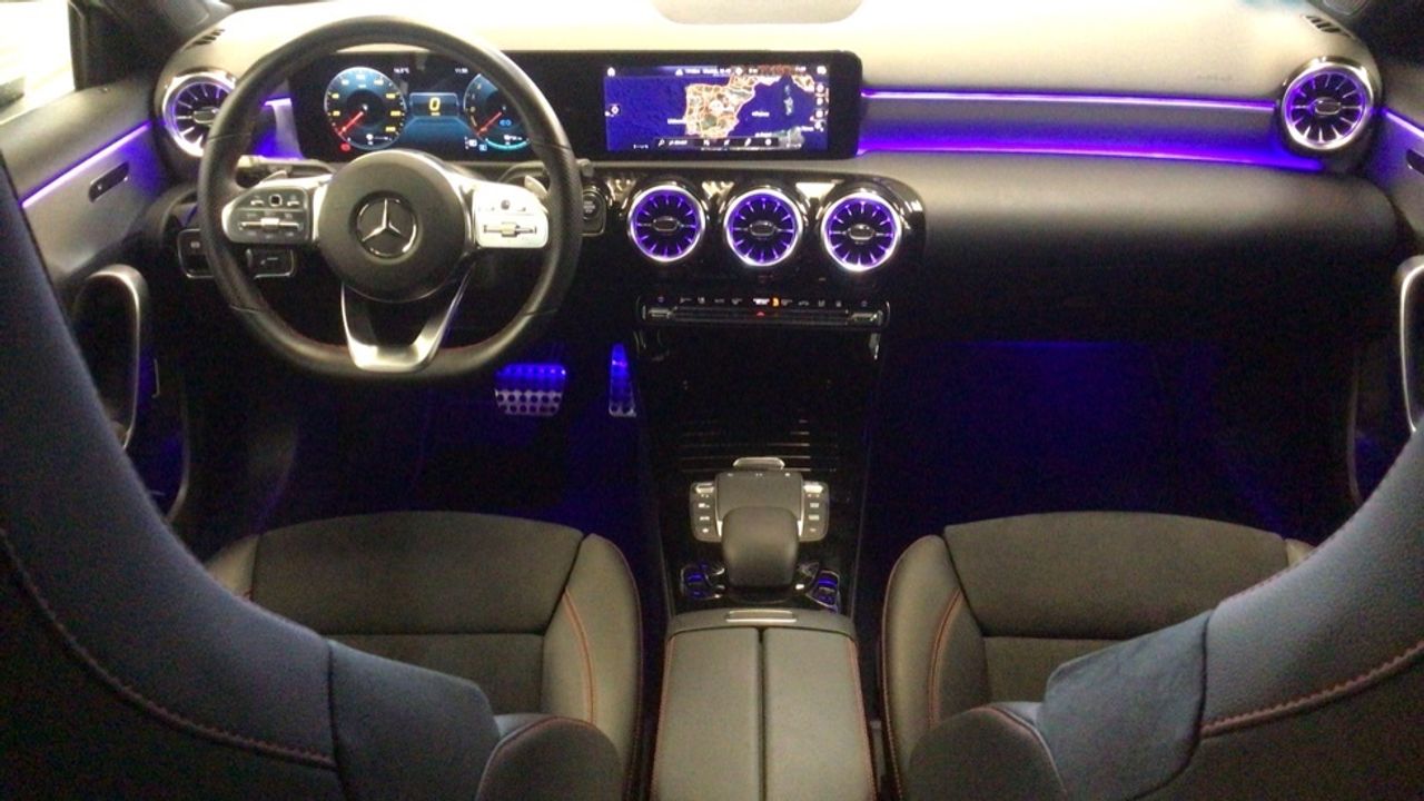 mercedes-clase-a-sedan-a-250-e-imagen-7