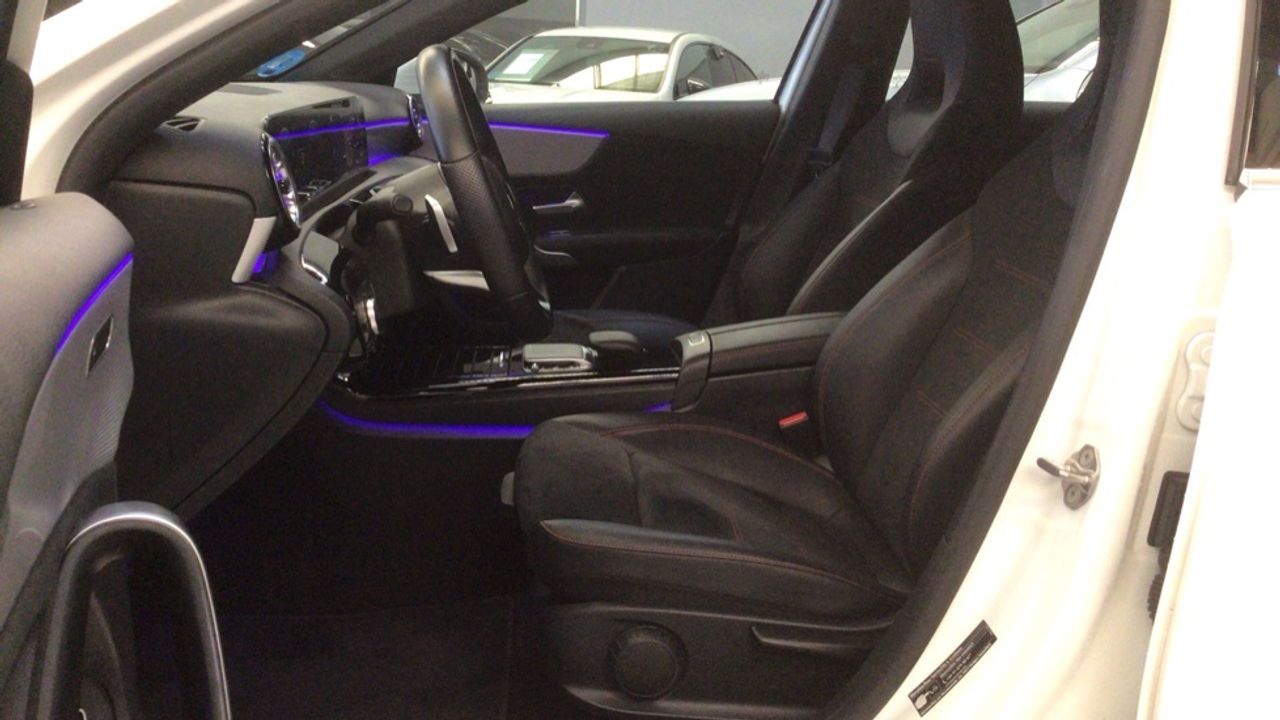 mercedes-clase-a-sedan-a-250-e-imagen-6