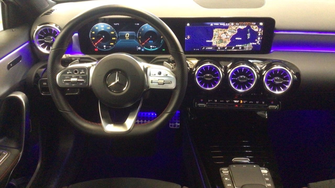 mercedes-clase-a-sedan-a-250-e-imagen-8