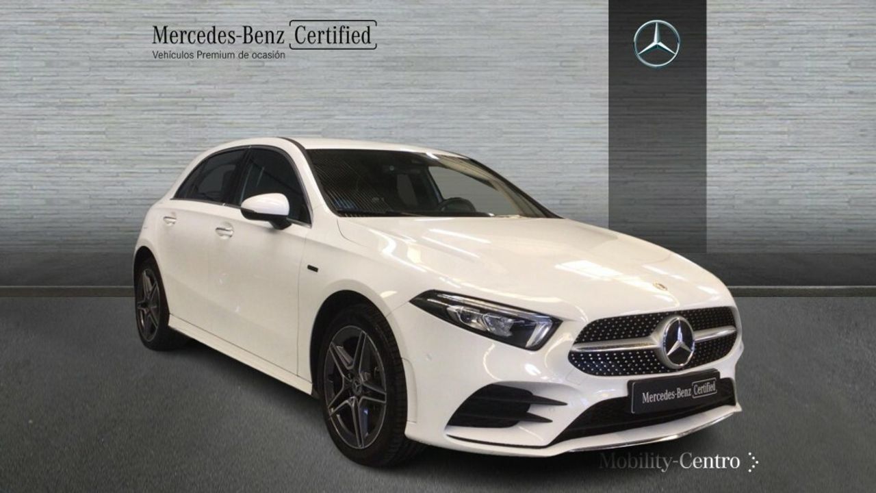 mercedes-clase-a-sedan-a-250-e-imagen-2