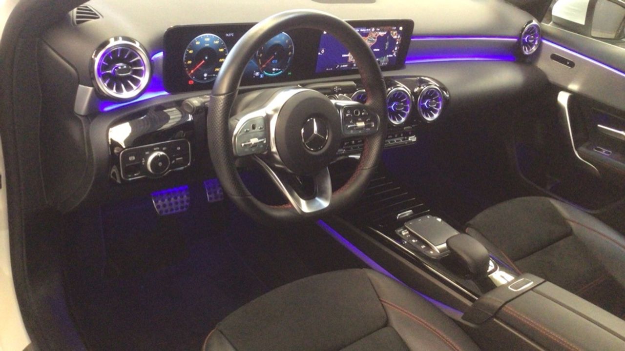 mercedes-clase-a-sedan-a-250-e-imagen-5