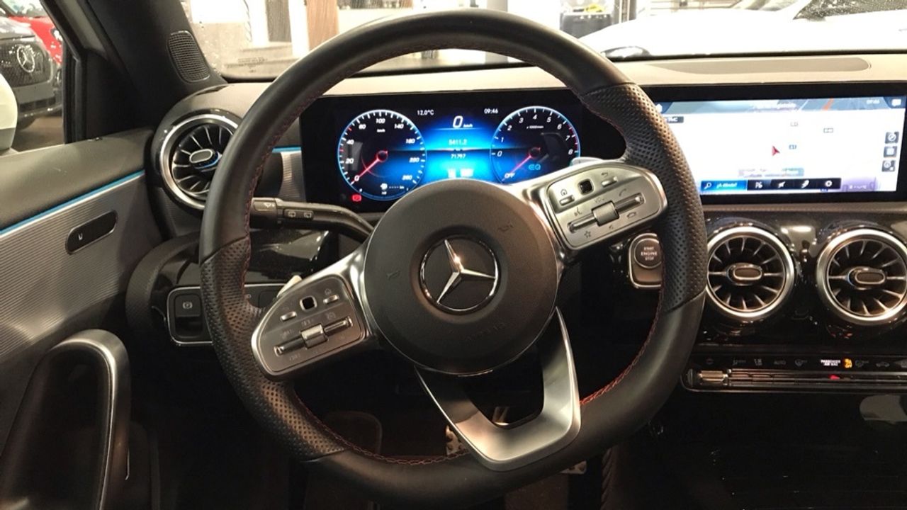 mercedes-clase-a-sedan-a-250-e-imagen-8