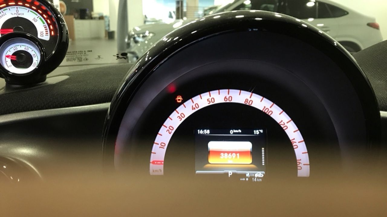 smart-forfour-60kw81cv-eq-imagen-15