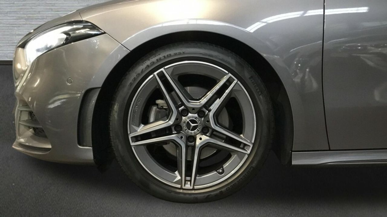 mercedes-clase-a-a-180-d-imagen-4