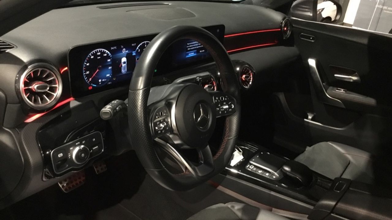 mercedes-clase-a-a-180-d-imagen-5