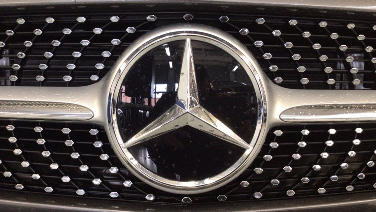mercedes-clase-a-sedan-a-200-d-imagen-13
