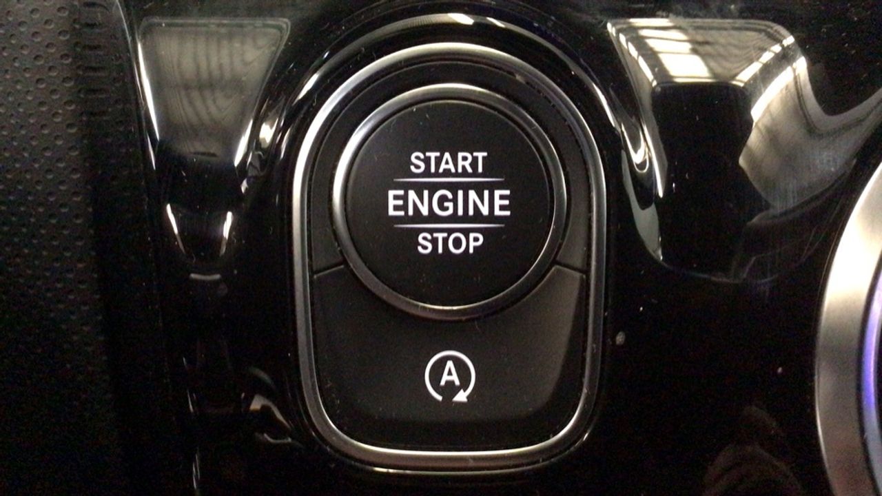 mercedes-clase-a-sedan-a-200-d-imagen-22