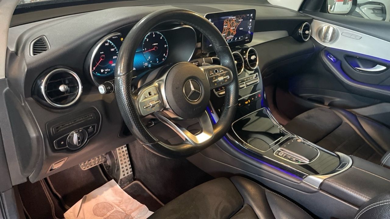 mercedes-benz-clase-glc-220-d-4matic-amg-line-euro-6d-imagen-5