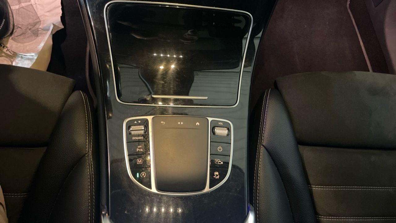 mercedes-benz-clase-glc-220-d-4matic-amg-line-euro-6d-imagen-29