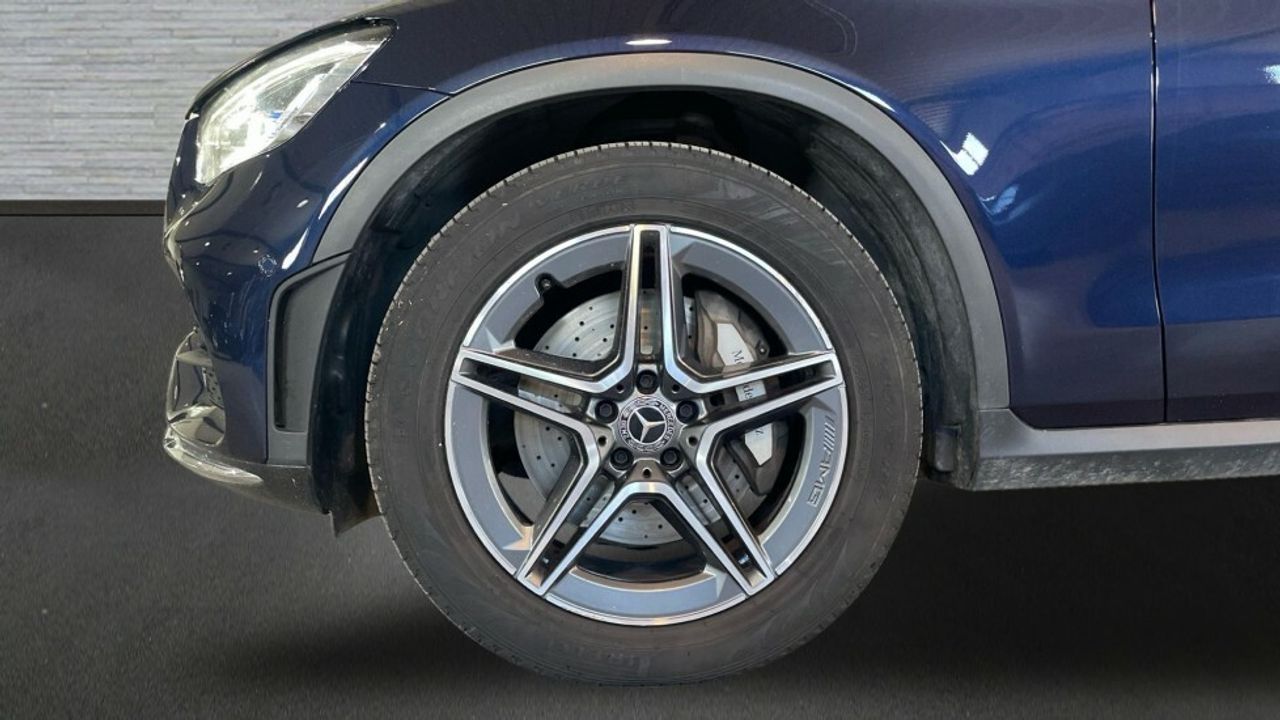 mercedes-benz-clase-glc-220-d-4matic-amg-line-euro-6d-imagen-4
