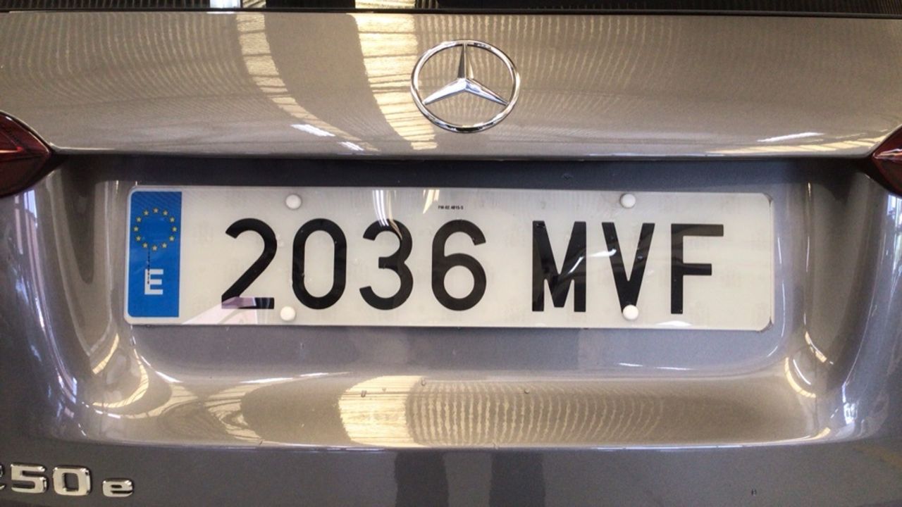 mercedes-clase-a-a-250-e-imagen-24