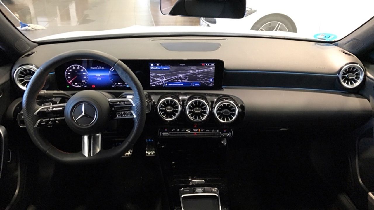 mercedes-clase-a-a-250-e-con-tecnologia-hibrida-eq-sedan-imagen-7