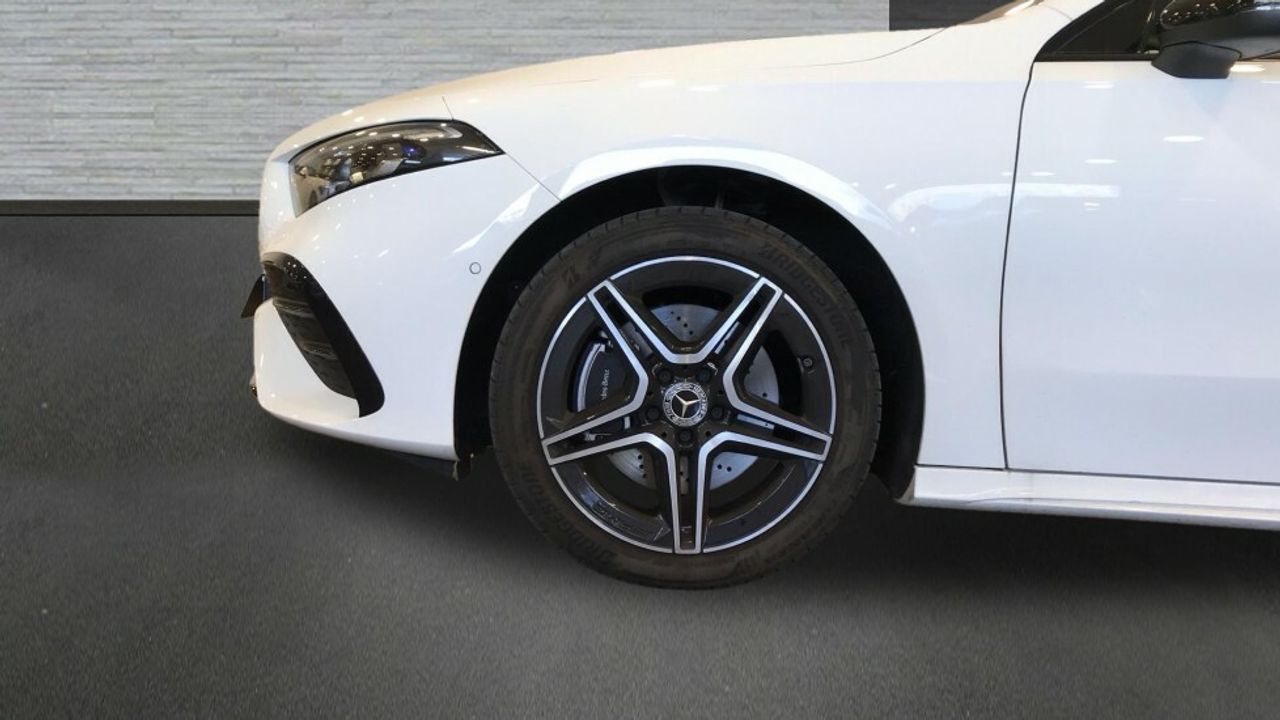 mercedes-clase-a-a-250-e-con-tecnologia-hibrida-eq-sedan-imagen-4