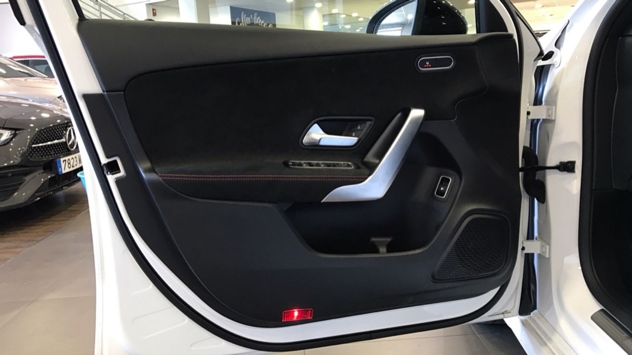 mercedes-clase-a-a-250-e-con-tecnologia-hibrida-eq-sedan-imagen-18