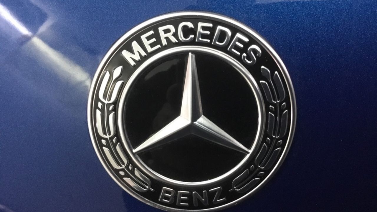 mercedes-clase-e-e-220-d-cabrio-imagen-11