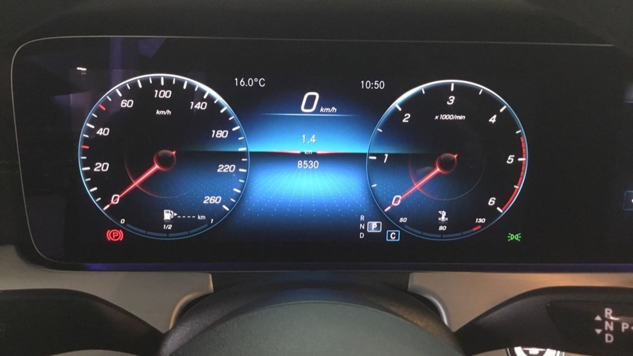mercedes-clase-e-e-220-d-cabrio-imagen-17