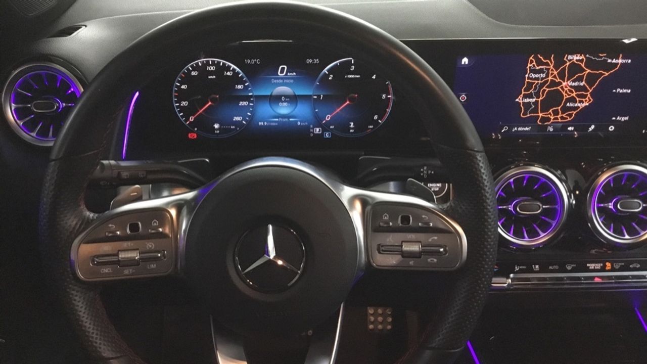 mercedes-glb-glb-200-d-4matic-imagen-8