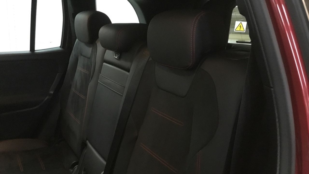 mercedes-glb-glb-200-d-4matic-imagen-10