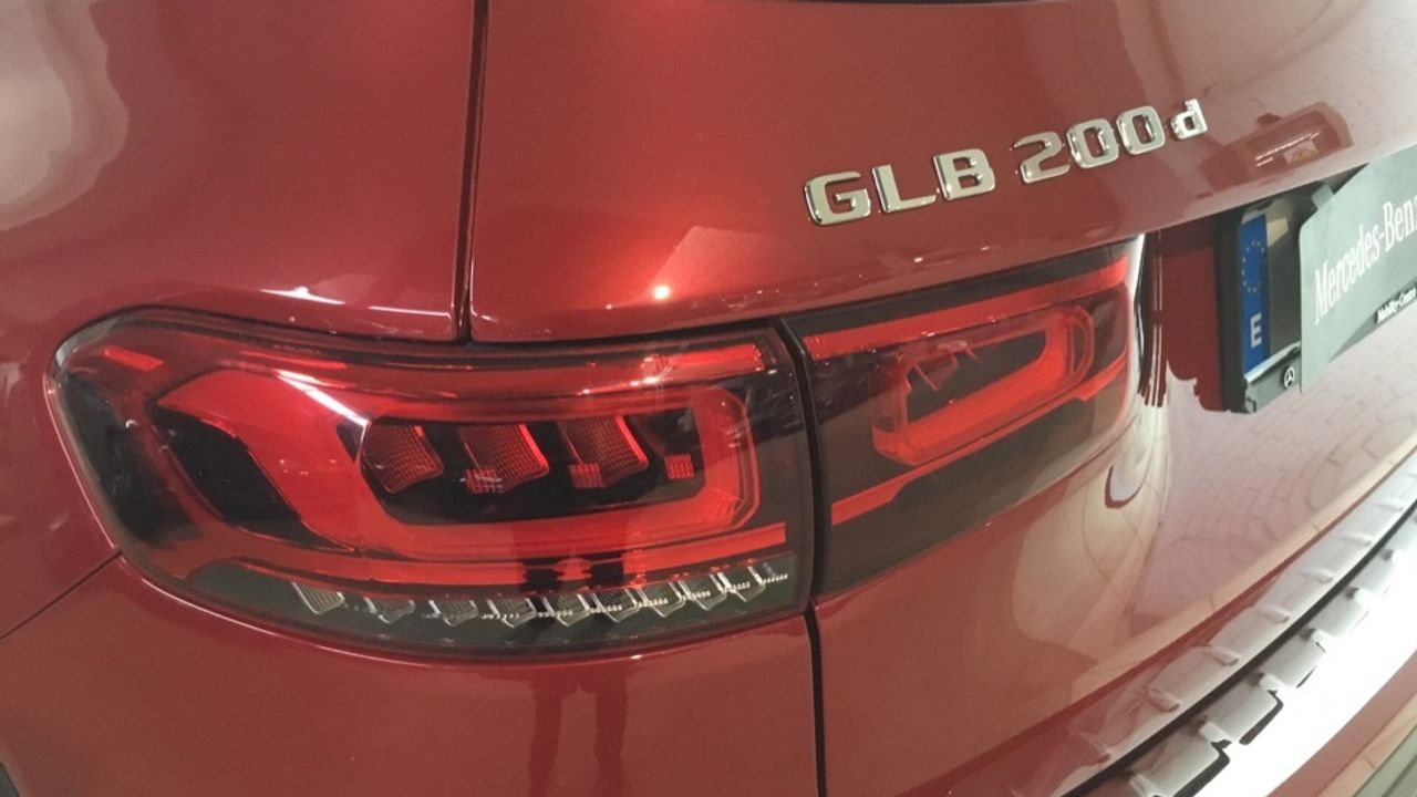 mercedes-glb-glb-200-d-4matic-imagen-21