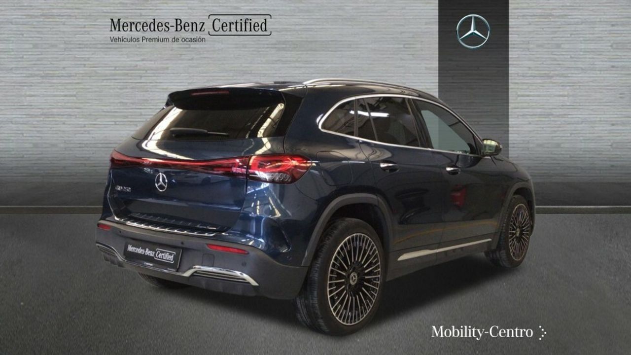 mercedes-eqa-250-amg-line-imagen-1