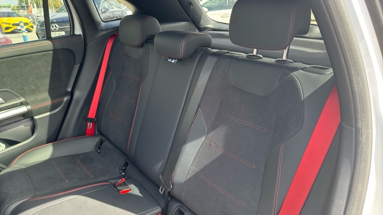 mercedes-gla-mercedes-amg-gla-35-4matic-imagen-10