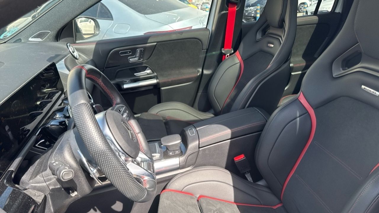 mercedes-gla-mercedes-amg-gla-35-4matic-imagen-6
