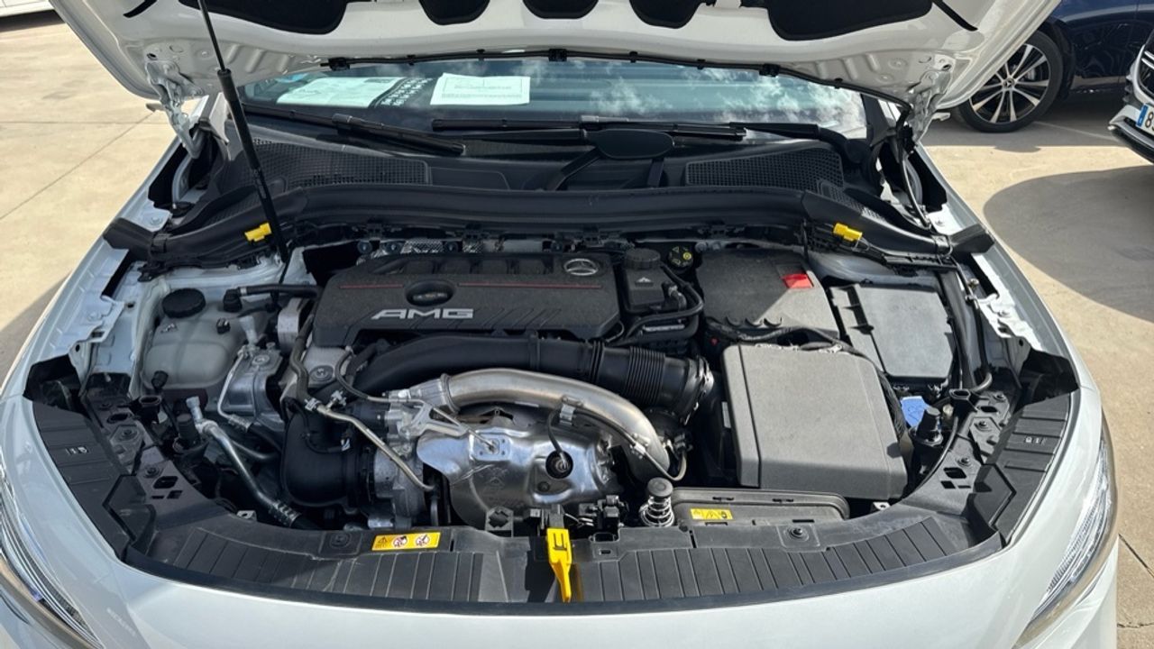 mercedes-gla-mercedes-amg-gla-35-4matic-imagen-16